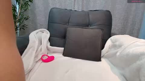 Snapshot of brenda_mooree chatting on 23, 4, 2026 Brenda online show from 23, 4, 2026