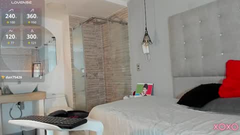 Snapshot of brenda_storm chatting on 20, 9, 2025 Brenda online show from 20, 9, 2025