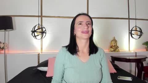 MeganBeaked online show from 29, 9, 2025