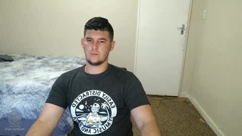 Snapshot of brendansexyboy098754 chatting on 14, 1, 2025 ask me lol online show from 14, 1, 2025