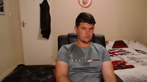 Snapshot of brendansexyboy098754 chatting on 26, 3, 2026 ask me lol online show from 26, 3, 2026