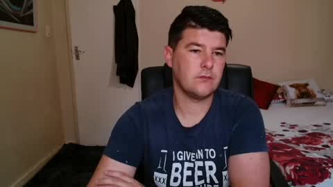 Snapshot of brendansexyboy098754 chatting on 13, 4, 2026 ask me lol online show from 13, 4, 2026