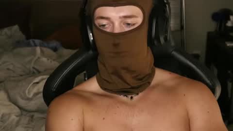 Snapshot of brentonverde chatting on 8, 11, 2025 brentonverde online show from 8, 11, 2025