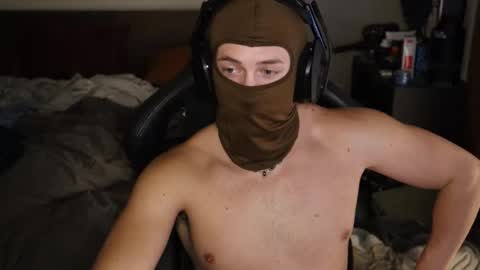 Snapshot of brentonverde chatting on 17, 11, 2025 brentonverde online show from 17, 11, 2025