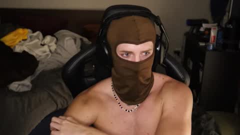 Snapshot of brentonverde chatting on 1, 12, 2025 brentonverde online show from 1, 12, 2025