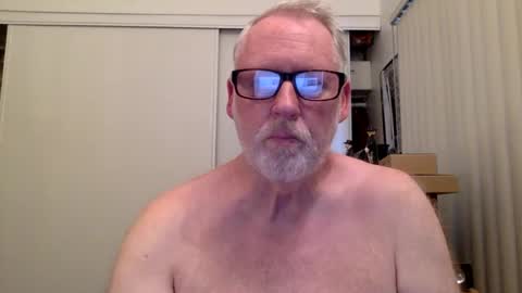 Snapshot of breweriana246543 chatting on 1, 7, 2026 breweriana246543 online show from 1, 7, 2026