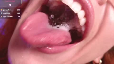 Snapshot of bri_von_dhara_ chatting on 7, 3, 2026 Bri online show from 7, 3, 2026