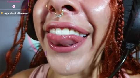 Snapshot of bri_von_dhara_ chatting on 11, 4, 2026 Bri online show from 11, 4, 2026