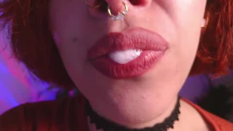 Snapshot of bri_von_dhara_ chatting on 16, 4, 2026 Bri online show from 16, 4, 2026