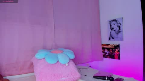 briana11_ online show from 26, 11, 2025