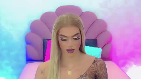 BRIANA online show from 19, 12, 2024