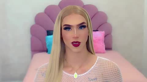 BRIANA online show from 6, 2, 2025