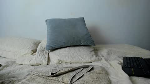 brianna_fallingangel online show from 16, 12, 2025