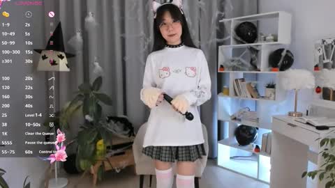 Snapshot of bridgetbottrell chatting on 31, 10, 2025 Hanna online show from 31, 10, 2025