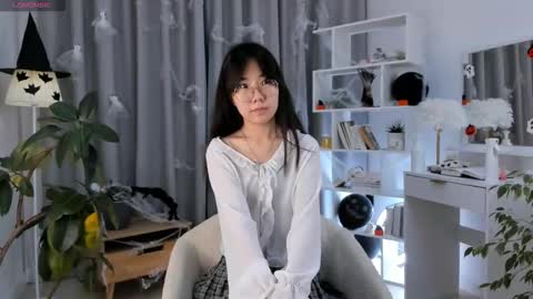 Snapshot of bridgetbottrell chatting on 3, 11, 2025 Hanna online show from 3, 11, 2025