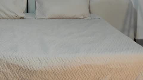    online show from 18, 1, 2025