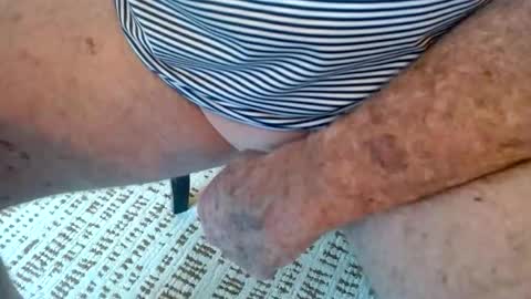 Snapshot of briefsguy52 chatting on 26, 4, 2026 briefsguy52 online show from 26, 4, 2026