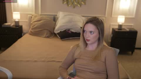 Diamonds Girls online show from 19, 3, 2026