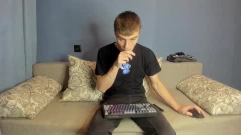 bristlebback online show from 9, 10, 2025