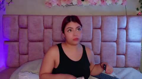 Snapshot of brit_cherry chatting on 7, 7, 2026 BRITANYN online show from 7, 7, 2026