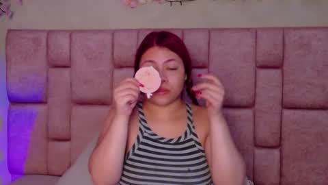 Snapshot of brit_cherry chatting on 15, 7, 2026 BRITANYN online show from 15, 7, 2026