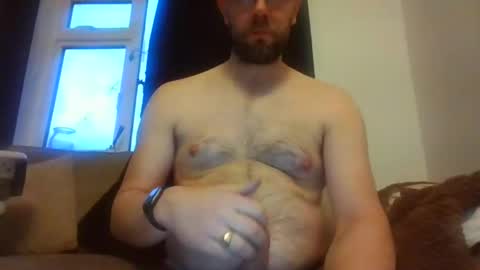 britguy6985 online show from 14, 12, 2024