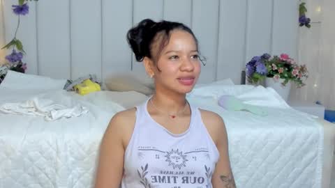 Brithany Rousee online show from 22, 2, 2025