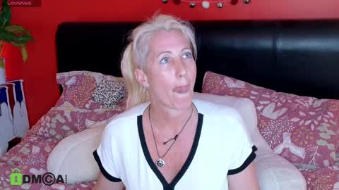 Snapshot of britishladya chatting on 29, 4, 2026 Lady Annabelle Montgomery online show from 29, 4, 2026