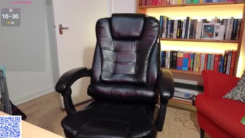 Snapshot of britishpoet chatting on 3, 1, 2025 Callum online show from 3, 1, 2025