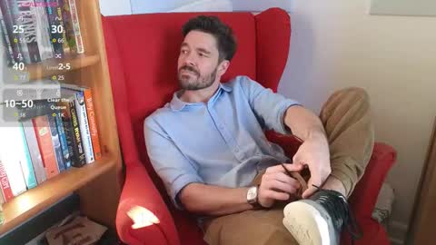 Snapshot of britishpoet69 chatting on 2, 12, 2025 British Poet online show from 2, 12, 2025