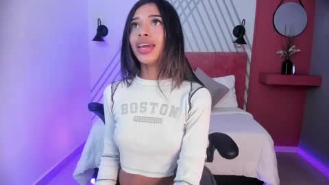 Snapshot of britney_collins_ chatting on 31, 5, 2026 britney_collins_ online show from 31, 5, 2026