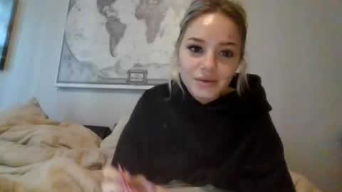 britneycherry08 online show from 4, 7, 2026