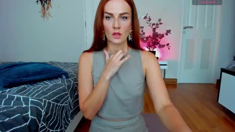 britneyhall online show from 13, 2, 2025