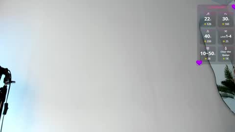 Snapshot of brittany_cute18 chatting on 9, 4, 2026 online show from 9, 4, 2026