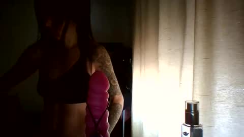 Brittany Love online show from 22, 5, 2026