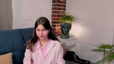 brittpobre online show from 2, 12, 2025