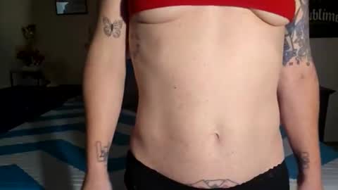 Snapshot of brockdemers1 chatting on 19, 11, 2025 brockdemers1 online show from 19, 11, 2025