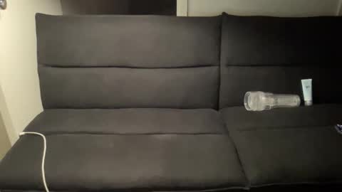 Snapshot of brokehungcollegeguy chatting on 19, 3, 2026 Broke Hung College Guy online show from 19, 3, 2026