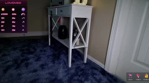 Snapshot of brookebee27 chatting on 11, 1, 2025 brookebee online show from 11, 1, 2025