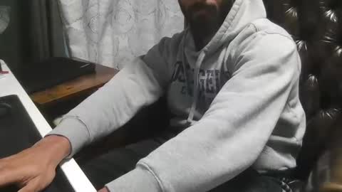 Snapshot of brownbd32 chatting on 21, 1, 2025 brownbd32 online show from 21, 1, 2025