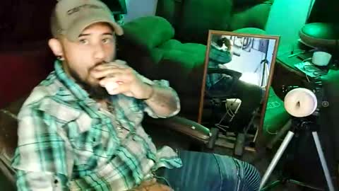 Snapshot of brownboyt chatting on 4, 6, 2026 brownboyt online show from 4, 6, 2026