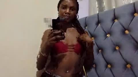 Snapshot of brownmurffin chatting on 30, 5, 2026 brownmurffin online show from 30, 5, 2026