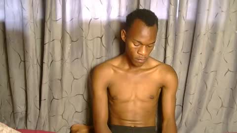 Snapshot of brownslim2 chatting on 20, 5, 2026 yas AND MILLA online show from 20, 5, 2026