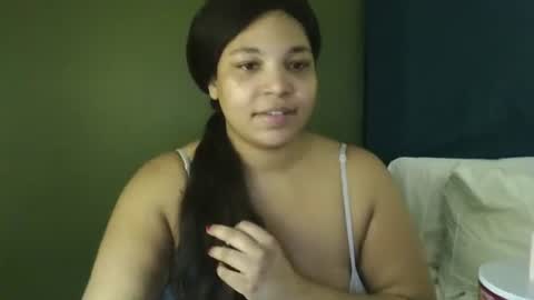 EtherealLilac online show from 30, 11, 2025