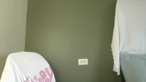 EtherealLilac online show from 4, 3, 2026