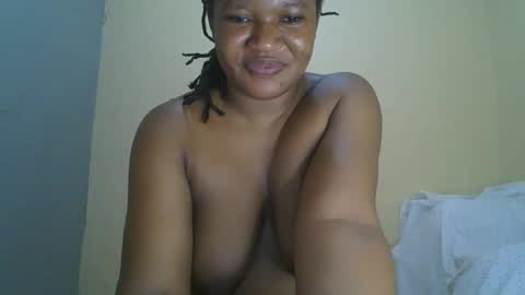 Snapshot of browny_kinky chatting on 25, 12, 2024 pitch online show from 25, 12, 2024