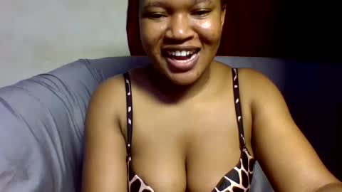 Snapshot of browny_kinky chatting on 10, 2, 2025 pitch online show from 10, 2, 2025