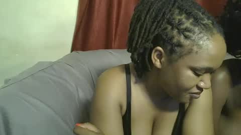 Snapshot of browny_kinky chatting on 21, 2, 2025 pitch online show from 21, 2, 2025