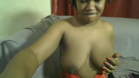 Snapshot of browny_kinky chatting on 25, 2, 2025 pitch online show from 25, 2, 2025
