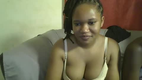 Snapshot of browny_kinky chatting on 2, 3, 2025 pitch online show from 2, 3, 2025
